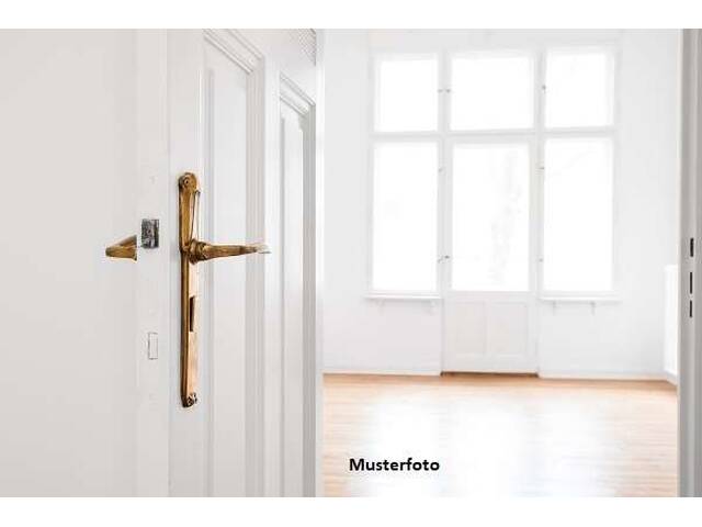 Immobilie in Felixdorf - Attraktive 4-Zimmer-Wohnung mit Balkon - Bild 0