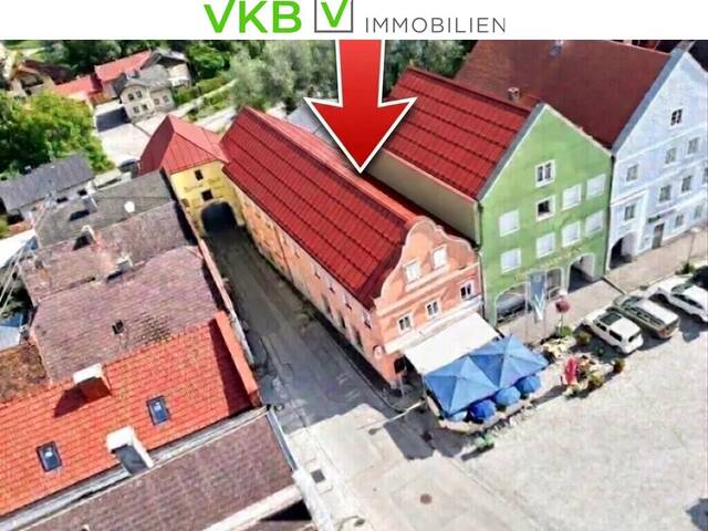 Immobilie in Obernberg am Inn - Anlageobjekt mit Charme - hochwertig generalsaniertes Wohn- und Geschäftshaus in bester Marktplatzlage - Bild 0
