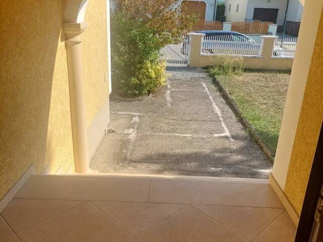 Immobilie in Pama - 2422 Pama - repräsentatives Einfamilienhaus mit großem Grundstück - Bild 3