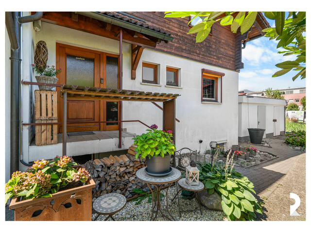 Immobilie in Schlins - SONNIGE DOPPELHAUSHÄLFTE MIT GARTEN & GARAGE - Bild 4