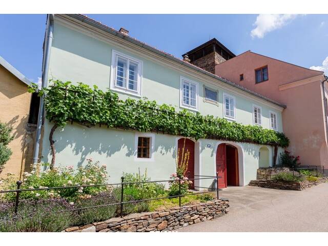 Immobilie in Imbach - Historisches vollsaniertes Winzerhaus mit charmantem Innenhof und Weinkeller - Bild 3