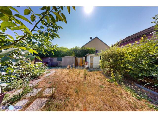 Immobilie in Bisamberg - 2100 Bisamberg, Badeteich Bisamberg, zwei Sommerhäuser auf 228m² Eigengrund + Pachtgrund, Seezugang, Ruhelage, nicht direkt am See jedoch nur 20 Gehsekunden zum See, Kaufpreis € 119.000,-- - Bild 3