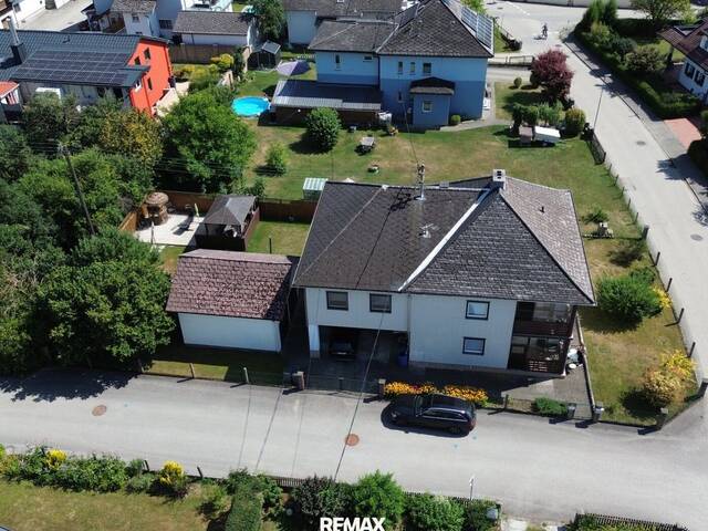 Immobilie in Timelkam - Wohnhaus mit viel Platz für bis zu zwei Familien in sonniger Siedlungslage von Timelkam - Bild 2