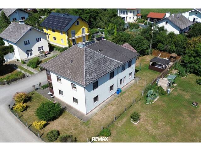 Immobilie in Timelkam - Wohnhaus mit viel Platz für bis zu zwei Familien in sonniger Siedlungslage von Timelkam - Bild 3