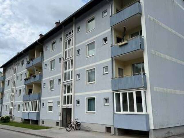 Immobilie in Mürzzuschlag - Sanierungsbedürftige 3-Zimmer-Wohnung – Ideal für Eigennutzer & Anleger - Bild 0