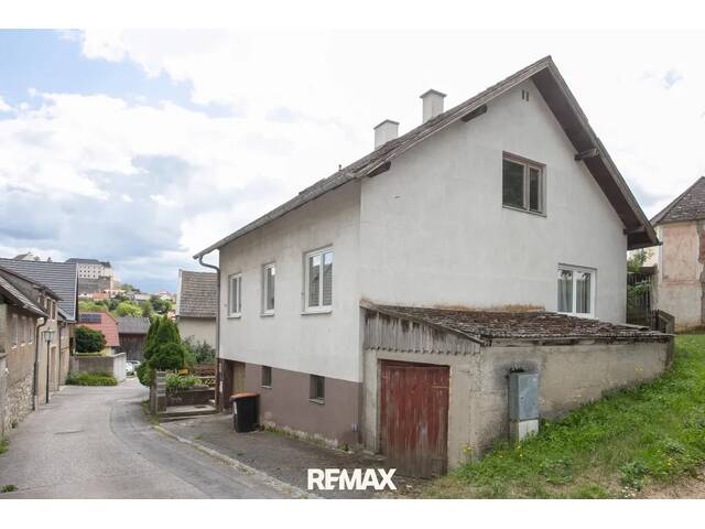 Immobilie in Albrechtsberg an der Großen Krems - Einfamilienhaus und Nebengebäude in ruhiger Ortsrandlage mit Ausbaupotenzial - Bild 2