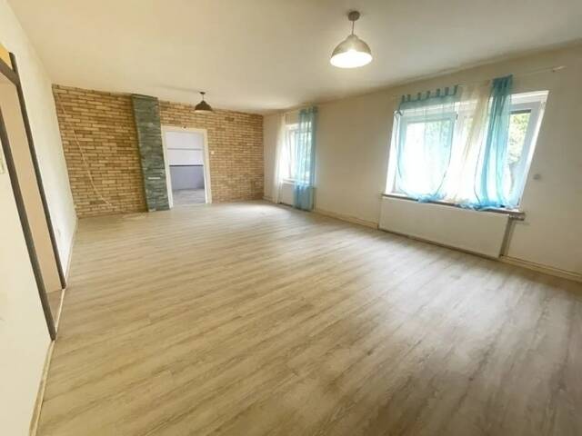Immobilie in Deutsch Jahrndorf - Bungalow in ruhiger Lage: uneinsehbarer Garten - Bild 3
