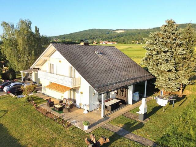 Immobilie in Dirnbach - Geräumiges Einfamilienhaus mit sonnigem Garten! - Bild 1