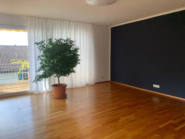 Immobilie in Sulz - Großzügig wohnen mit Hausgefühl – 5-Zimmer-Wohnung in Sulz - Bild 1