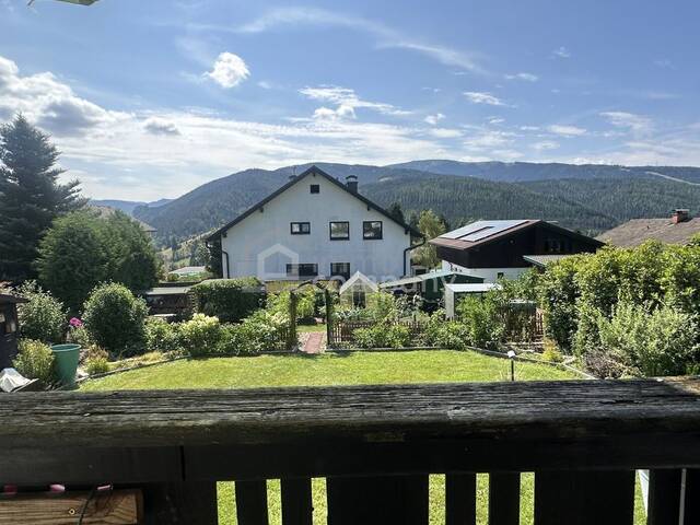 Immobilie in Steinhaus am Semmering - Stuhleck ums Eck - Bungalow mit Garten und tollem Bergblick - Bild 1
