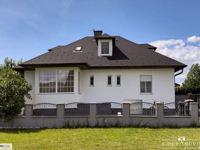 Immobilie in Siegendorf - NEU! ++ Einfamilienhaus mit Sauna & großem Garten ++ Siegendorf bei Eisenstadt ++ Ziegelmassivbauweise ++ Carport + Garage ++ Nähe Neusiedler See ++ - Bild 0