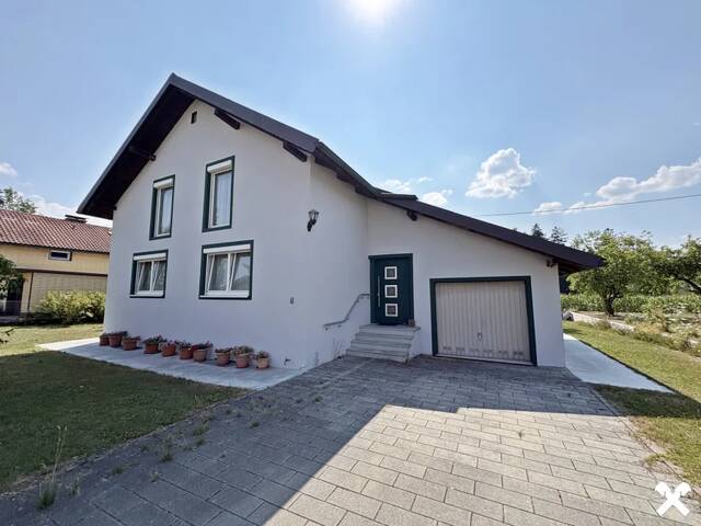 Immobilie in Sattledt - Charmantes Wohnhaus in herrlicher Grünlage! - Bild 0