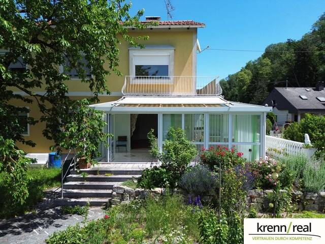 Immobilie in Pucking - Großzügiges Wohnhaus mit Garten und Blick ins Grüne - Bild 2
