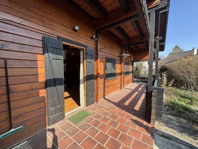 Immobilie in Sollenau - Sonniges Blockhaus mit Pool, Balkon & Gartenidylle in Sollenau - Bild 2