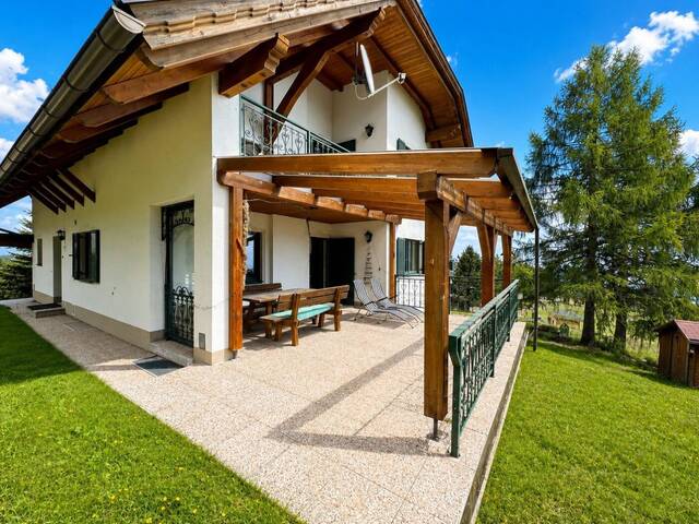 Immobilie in Hochrindl - Jetzt 5 % Preisvorteil sichern! SKI IN/OUT - TRAUMLAGE ! 90 m2 FERIENWOHNUNG !! Zweitwohnsitz!! Apartments direkt an der Skipiste - Hochrindl - Bild 0