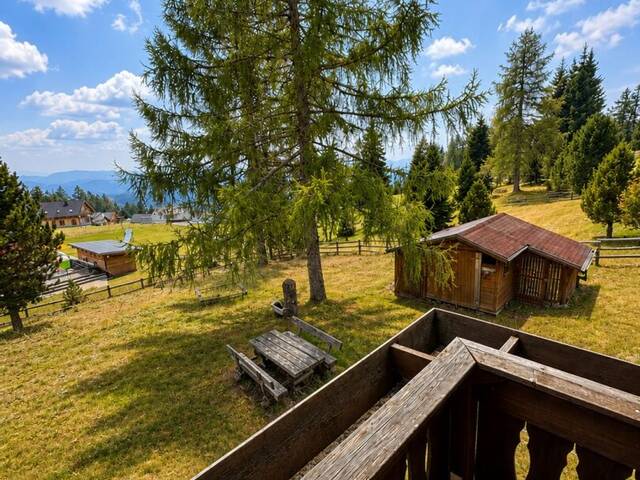 Immobilie in Hochrindl - Jetzt 5 % Preisvorteil sichern! SKI IN/OUT - TRAUMLAGE ! 90 m2 FERIENWOHNUNG !! Zweitwohnsitz!! Apartments direkt an der Skipiste - Hochrindl - Bild 2