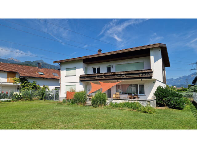 Immobilie in Bürs - Gepflegtes Zweifamilienhaus in ruhiger Lage - Bild 0