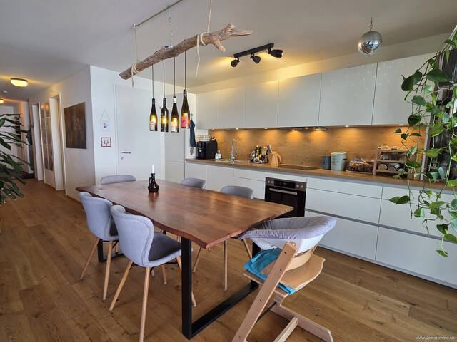 Immobilie in Röthis - NEUWERTIG: Moderne 3-Zimmer-Wohnung mit großzügigem Balkon und hochwertiger Ausstattung in Röthis mit TG-Platz! - Bild 3