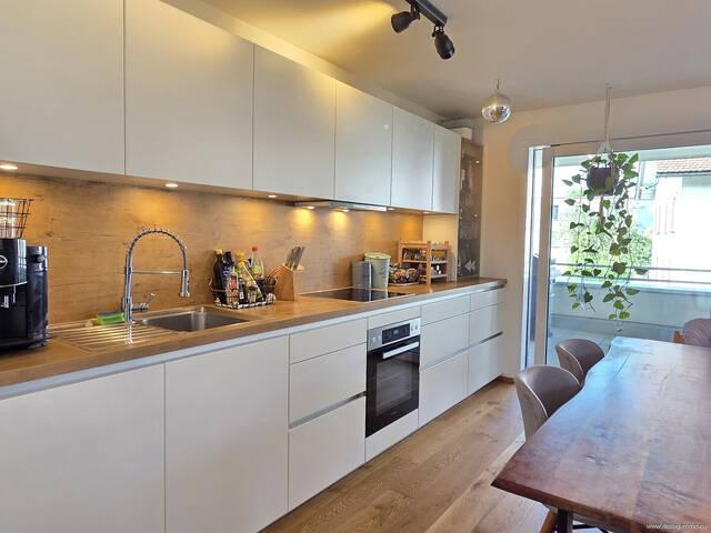 Immobilie in Röthis - NEUWERTIG: Moderne 3-Zimmer-Wohnung mit großzügigem Balkon und hochwertiger Ausstattung in Röthis mit TG-Platz! - Bild 4