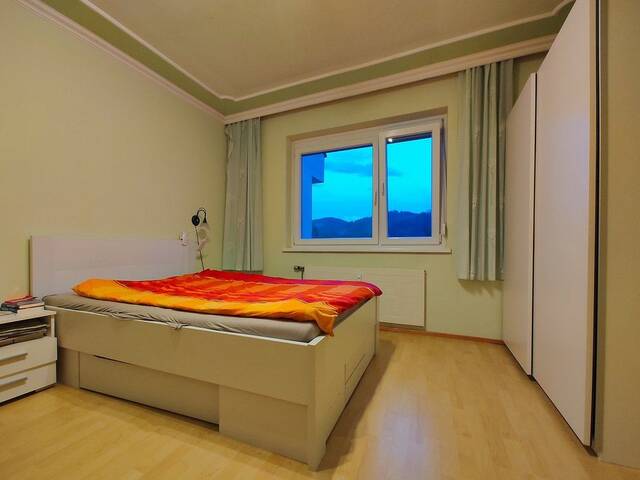 Immobilie in Kraubath an der Mur - Verkaufe charmante 4,5-Zimmer- Wohnung mit Garage und Garten in Kraubath/Mur! - Bild 1