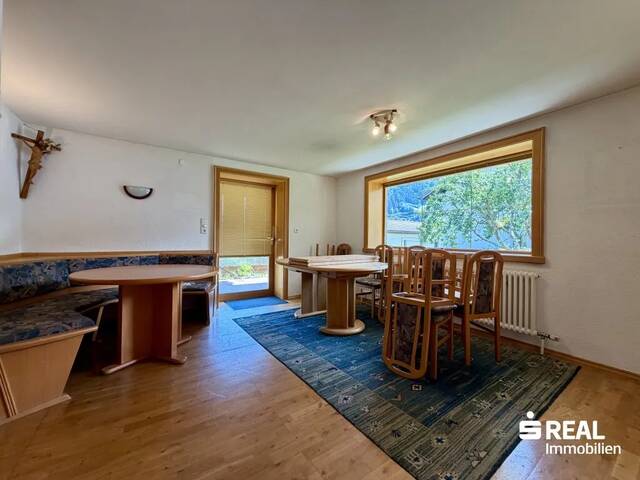Immobilie in Schruns - Großzügiges Einfamilienhaus mit tollem Garten in ruhiger Lage - Bild 4