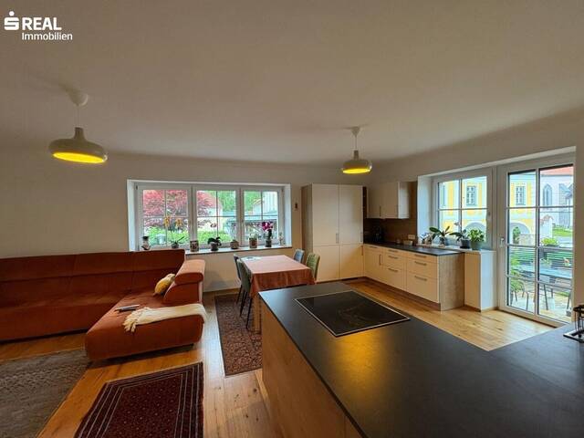 Immobilie in Weistrach - Generalsanierte 3-Zimmer-Wohnung mit Terrasse, Garage & Lift - Bild 0
