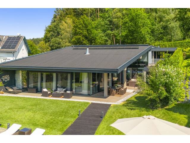 Immobilie in Höfling - Ich bin kein gewöhnliches Haus | Kernsaniert 2024 | Wellnessgarten & Absolute Privatsphäre | 1.600 m² Grundstück - Bild 3