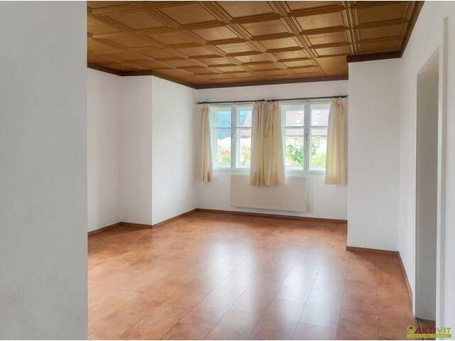 Immobilie in Presseggersee - Sanierungsbedürftiges Einfamilienhaus in naturnaher Lage bei Hermagor - Bild 2