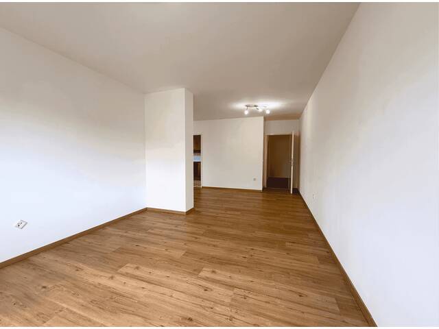 Immobilie in Alland - Helle Dachgeschoßwohnung mit Fernblick und 2 Garagenplätzen - Bild 2