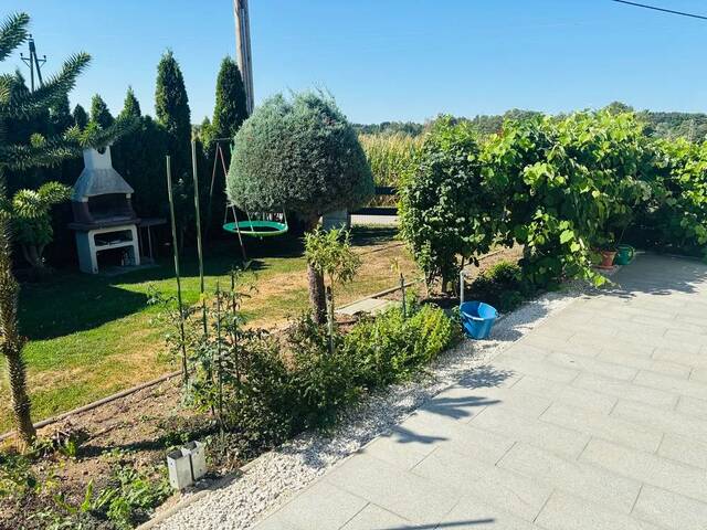 Immobilie in Schalchen - Moderner Generationen-Bungalow mit Wohlfühlgarantie - Bild 3