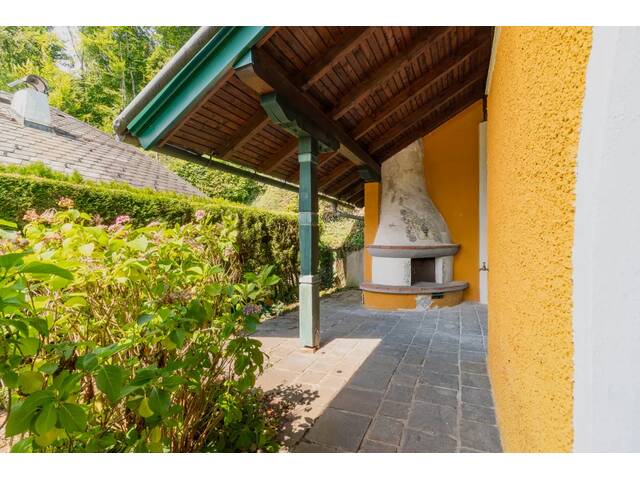 Immobilie in Elsbethen - Salzburger Charme und traumhafter Bergblick!Renovierungsbedürftiges Landhaus in Elsbethen - Bild 4
