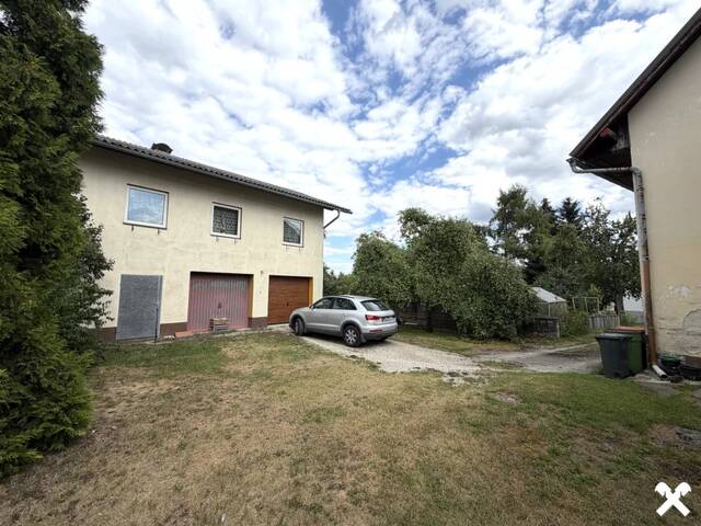 Immobilie in Hinzenbach - Wohnhaus mit Nebengebäude in Dorfgebietswidmung - Bild 2