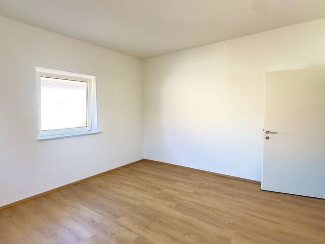 Immobilie in Wels - Günstige 4-Zimmer Eigentumswohnung in Wels - Sofort einziehen! - Bild 1