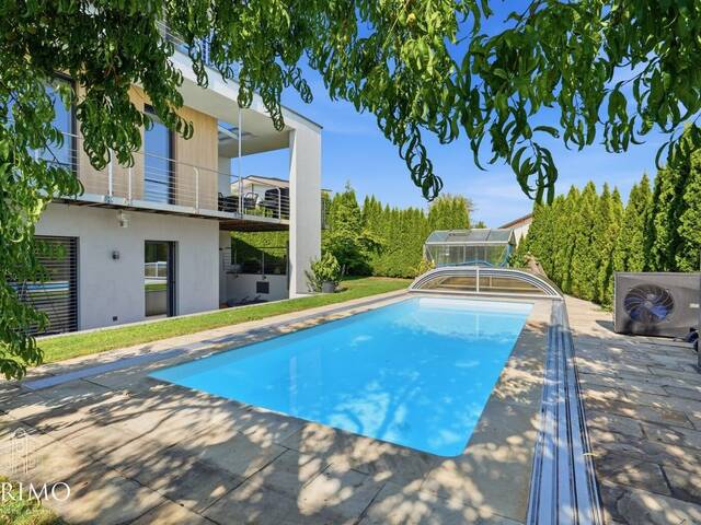 Immobilie in Arbing - Exklusives Einfamilienhaus mit Panoramablick, Salzwasserpool, Photovoltaik und hochwertiger Ausstattung in Arbing bei Perg - Bild 1