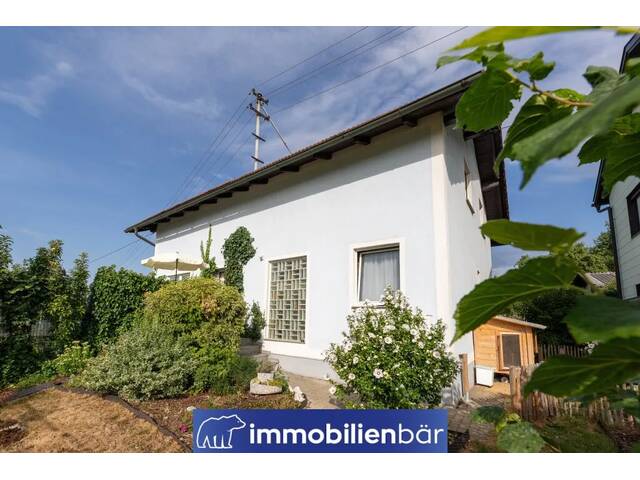 Immobilie in Neukirchen am Walde - Idyllisches Einfamilienhaus mit weitläufigem Garten - Bild 3