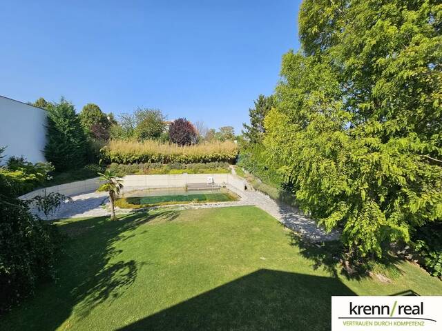 Immobilie in Auersthal - Vielseitig nutzbares Wohnhaus mit großzügigem Grundstück und Schwimmteich - Bild 3