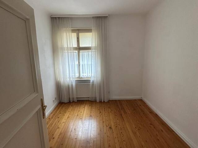 Immobilie in Kirchdorf an der Krems - Stadtvilla / 3-4 Parteienhaus / Mehrfamilienhaus / Ertragsobjekt / Wohnen & Arbeiten / ... (Provisionsfrei) - Bild 2