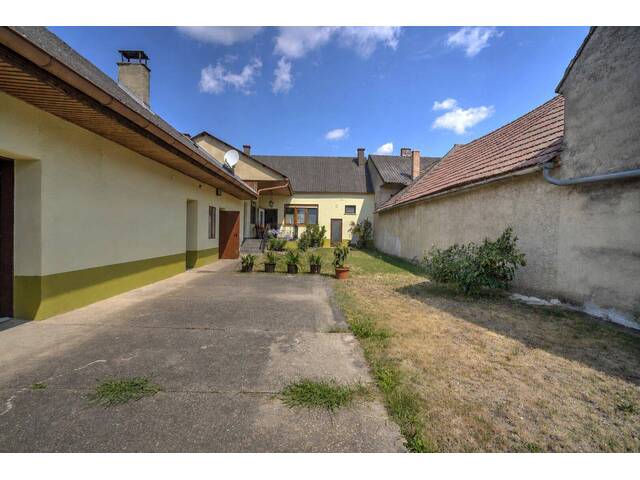 Immobilie in Deutsch Jahrndorf - Gepflegtes Wohnhaus mit großzügigen Nebenflächen und vielfältigen Nutzungsmöglichkeiten im Burgenland! - Bild 1