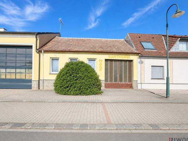 Immobilie in Gaubitsch - Ehemalige Gärtnerei mit 1.303 m² Grundfläche und vielfältigem Entwicklungspotenzial - Bild 0