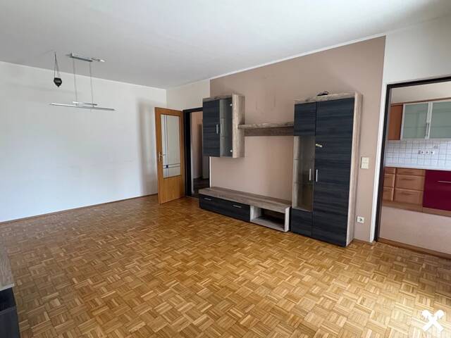 Immobilie in Aurolzmünster - 4-Zimmer-Familienwohnung mit viel Potenzial in Nähe Ried im Innkreis - Bild 3