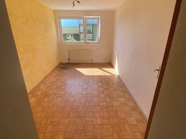 Immobilie in Telfs - Sanierungsbedürftige 3-Zimmer-Wohnung mit Potenzial in Telfs - Bild 2