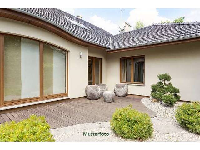 Immobilie in Lichtenwörth - Einfamilien-Doppelhaushälfte mit 6 Zimmern und Terrasse - Bild 0