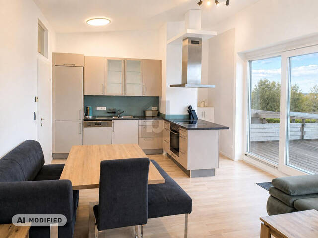 Immobilie in Moosdorf - AUSSERGEWÖHNLICH GROSSE DACHTERRASSE ÜBER DREI SEITEN MIT TRAUMHAFTEM WEITBLICK - Bild 2