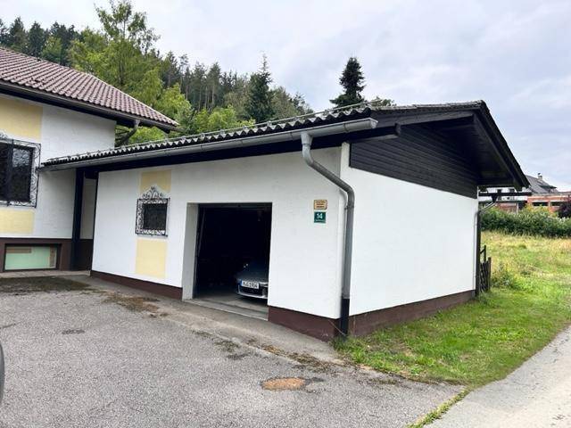 Immobilie in Rosegg - PRIVATVERKAUF IN ROSEGG – Einfamilienhaus mit großem Grundstück, Tierparkblick & bereits genehmigtem Umbauprojekt - Bild 1