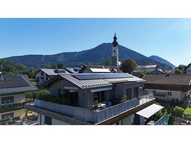 Immobilie in Faistenau - Exklusive 4-Zimmer-Dachgeschosswohnung mit 59 m² Terrasse in Faistenau - Bild 0