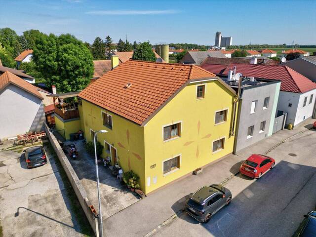 Immobilie in Landegg - Großzügiges 6-Zimmer-Familienhaus mit 235 m², Dachterrasse und Whirlpool - Bild 0