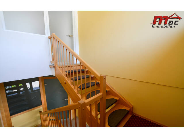 Immobilie in Ludesch - Attraktive Dachgeschoss-Wohnung hochwertig ausgebaut - Bild 2