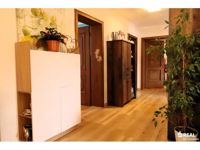 Immobilie in Hermagor - JETZT ZUSCHLAGEN - Ihre Wohlfühloase in Grünburg - 4 Zimmer mit 241m² Eigengarten! - Bild 4
