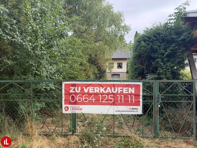 Immobilie in Ernstbrunn - 3.348 M² BAULAND MIT WOHNHAUS UND ENTWICKLUNGSPOTENZIAL - Bild 0