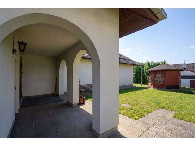 Immobilie in Gablitz - Einfamilienhaus auf wunderschönem Grundstück in Gablitz - ein Haus mit Raum für Ihre Visionen - Bild 2